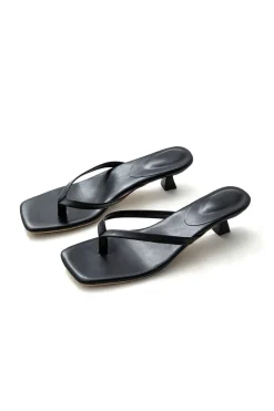 Basic Square Toe Thong Heeled Sandals