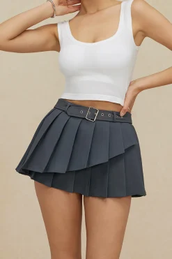 Buckle Layer Pleated Mini Skirt