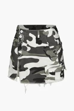 Camo Frayed Hem Cargo Skirt