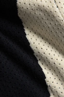 Contrast Knit Backless Patchwork Long-Sleeve Top