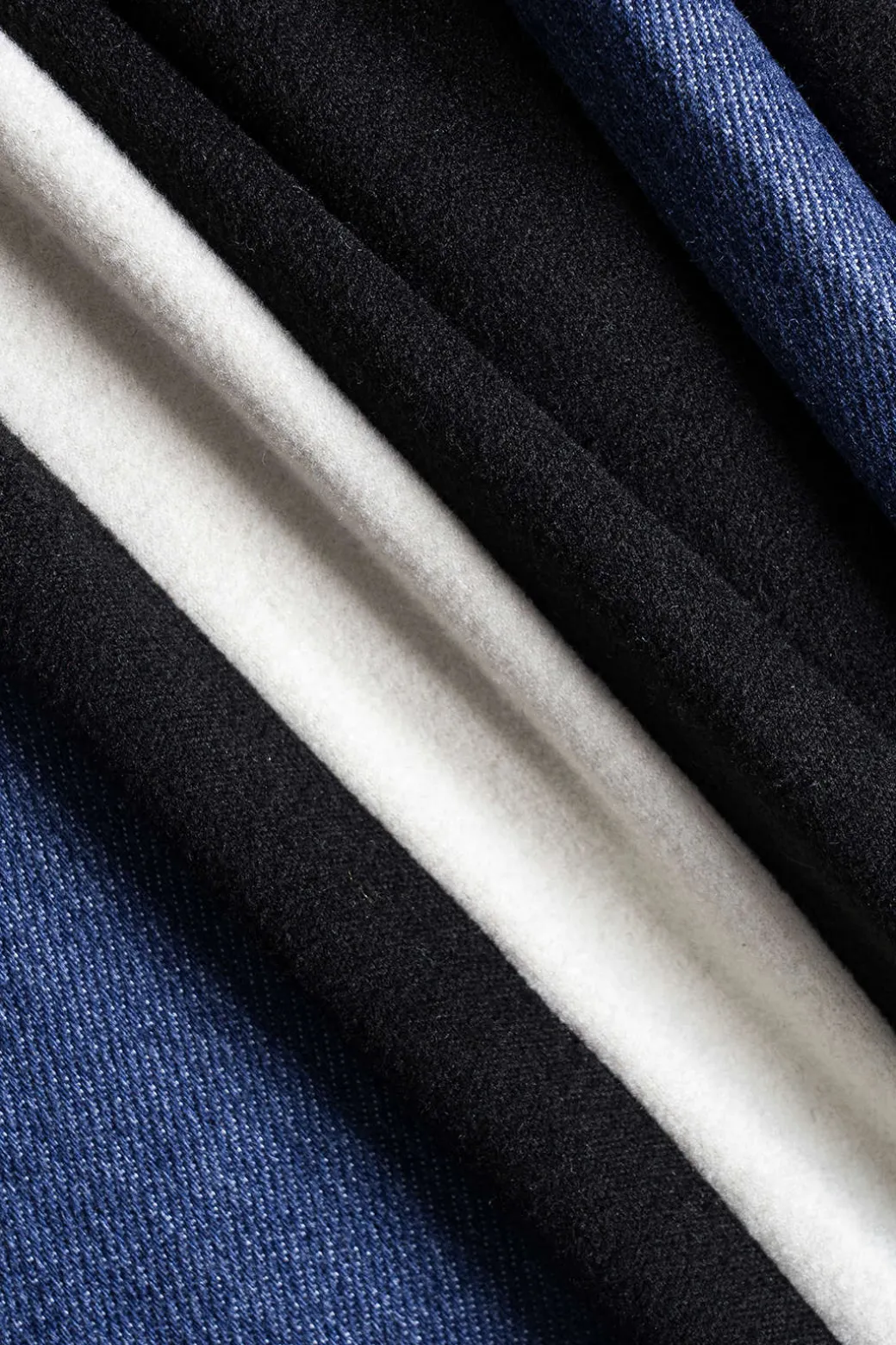 Contrast Stand Collar Zipper Jacket And Patchwork Denim Pants