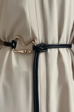 Faux Leather Knot Design Belt