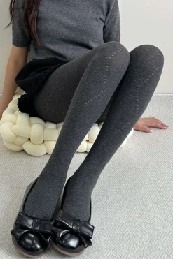 Hollow Diamond Pattern Tight