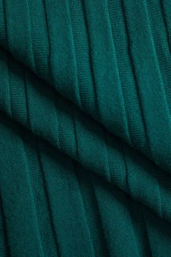 Knit Button Pleated Slit Skirt