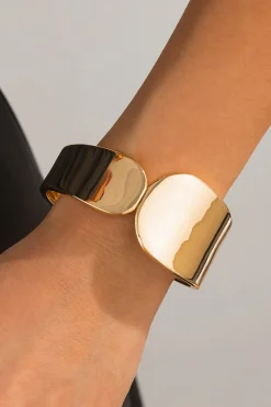 Metal Exaggerated Bracelet