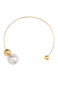 Metal Pearl Necklaces