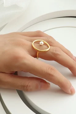 Metal Pearl Ring