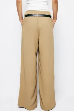 Pleated Wide Leg Pants With Belt
