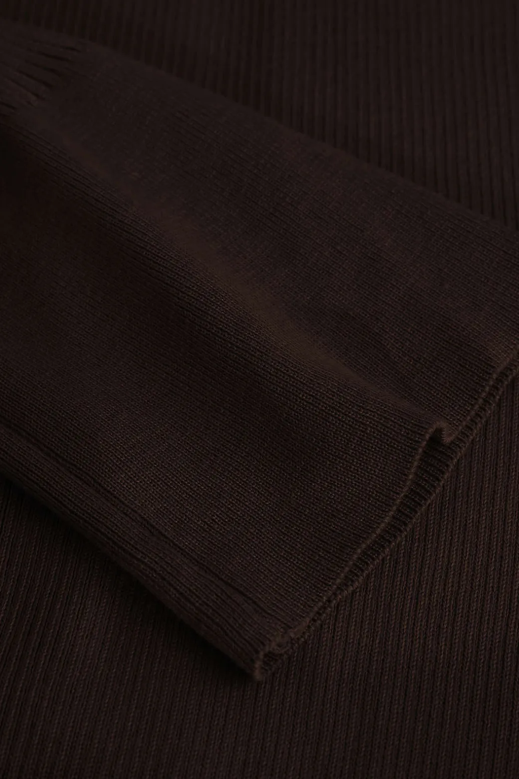 Shell Sleeve Ribbed Buttons Down Maxi Dress