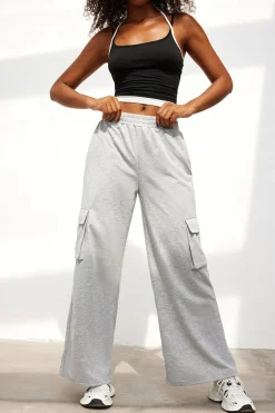 Solid Pocket High-Waisted Trousers