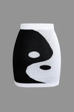 Tai Chi Print Contrast Crop Knit Top And Mini Skirt Set
